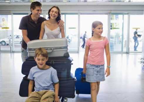 FÉRIAS: Saiba quais documentos crianças precisam levar para viajar