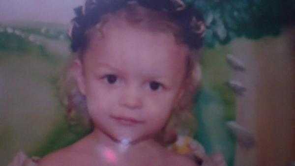 Carla Taís Gonçalves de 3 anos está desaparecida (Foto: Arquivo Família)