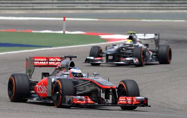 Button conquistou o melhor resultado do ano da McLaren: um quinto lugar na China (Foto: Agência Reuters)
