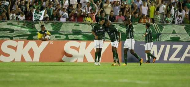 Jogadores do Icasa comemoram gol (Foto: Normando Sóracles/Agência Diário de Counicação)
