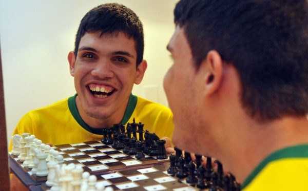 Gabriel Soares, de 19 anos, ficou na quarta colocação no campeonato juvenil disputado em Goiânia em 2012