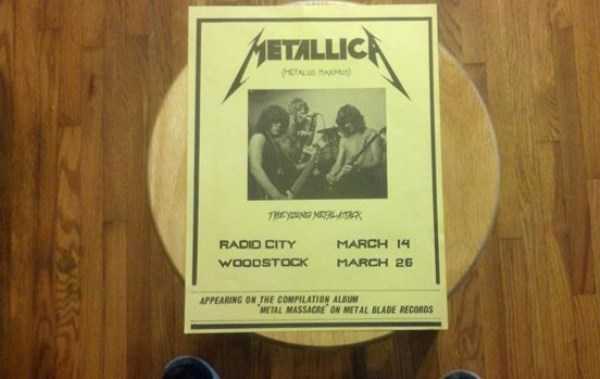 Panfleto da turnê do Metallica de 1982 vendido por Ron McGovney, primeiro baixista da banda. (Foto: Reprodução/Facebook)