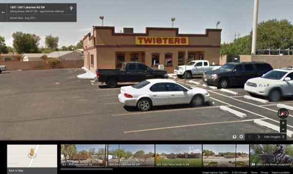 Restaurante Twisters serviu de cenário para a lanchonete Los Pollos Hermanos em 'Breaking bad' (Foto: Divulgação/Google)