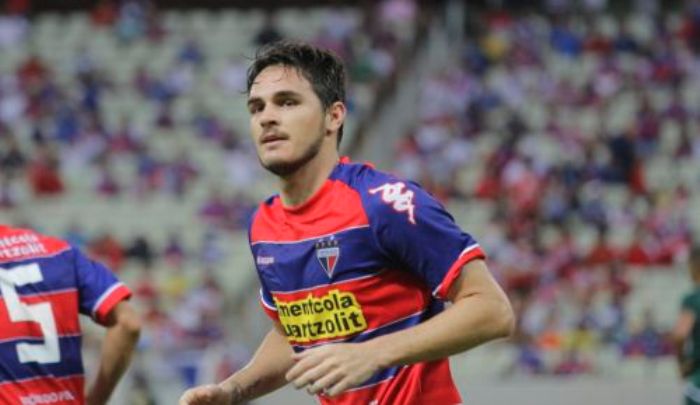 Zagueiro Lima marcou o segundo gol do Fortaleza no jogo